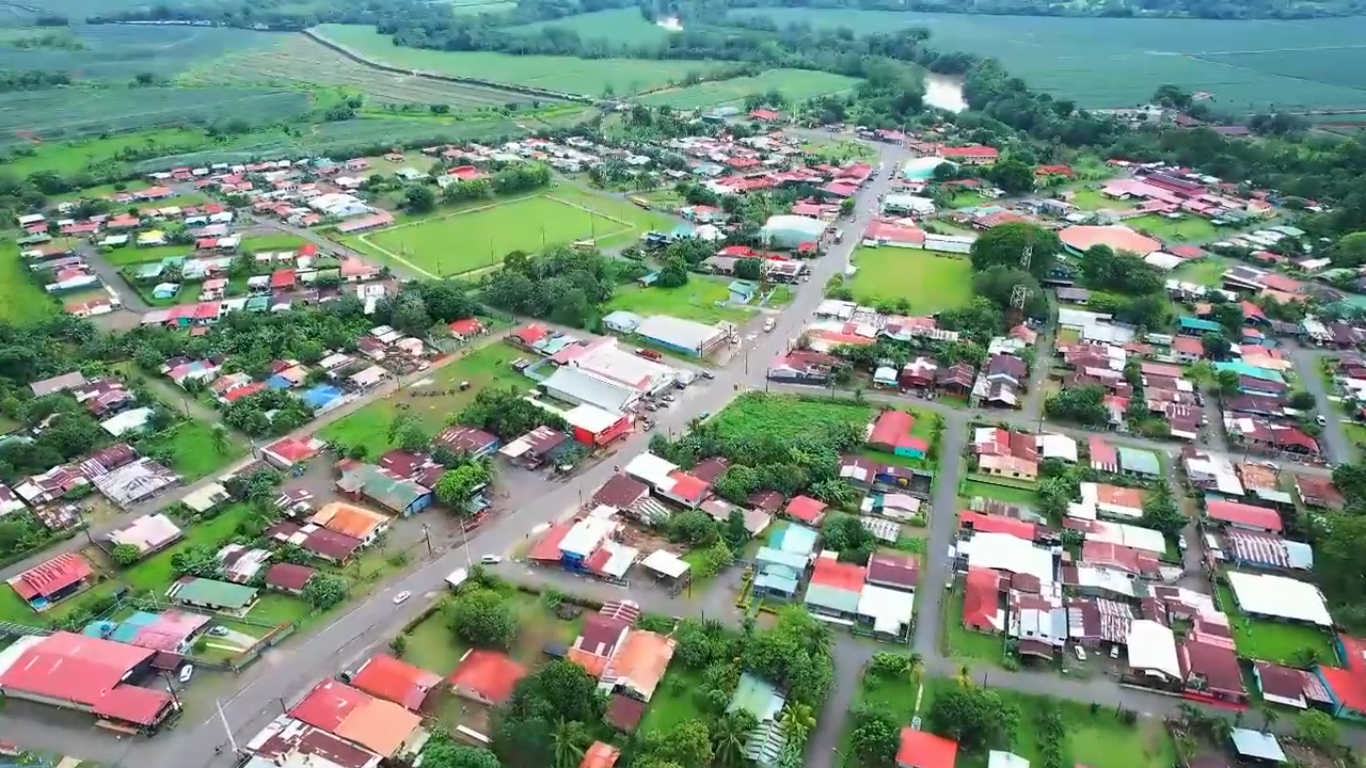 Propiedad boca arenal